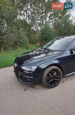 Седан Audi A4 2015 в 
