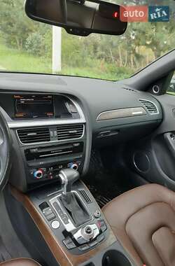 Седан Audi A4 2015 в 