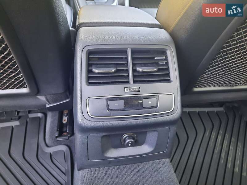 Седан Audi A4 2016 в Києві