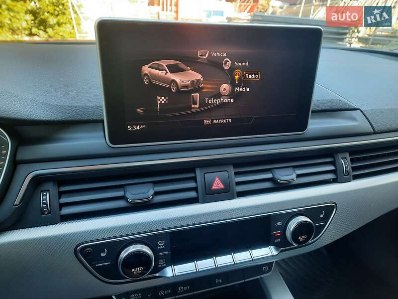 Седан Audi A4 2016 в Києві