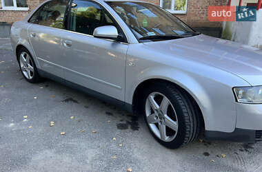 Седан Audi A4 2002 в 