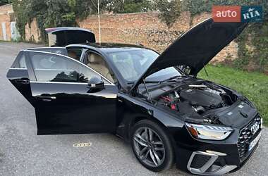 Седан Audi A4 2020 в 
