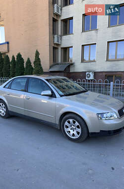 Седан Audi A4 2003 в Збаражі