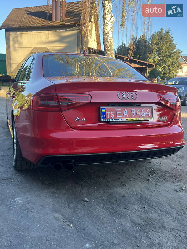 Седан Audi A4 2015 в Дубно