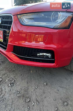 Седан Audi A4 2015 в 