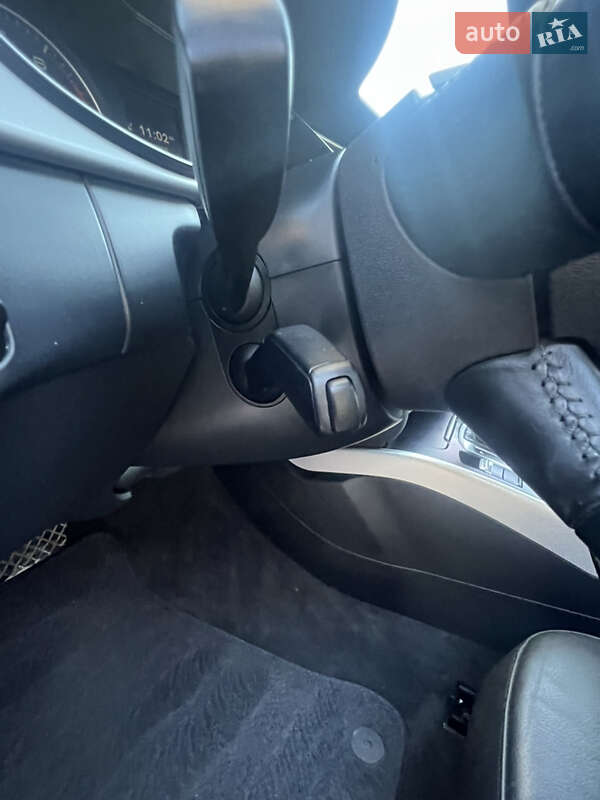 Седан Audi A4 2015 в Дубно