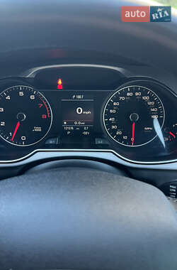 Седан Audi A4 2015 в 