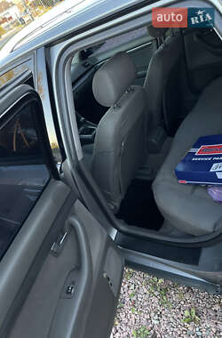 Универсал Audi A4 2002 в 