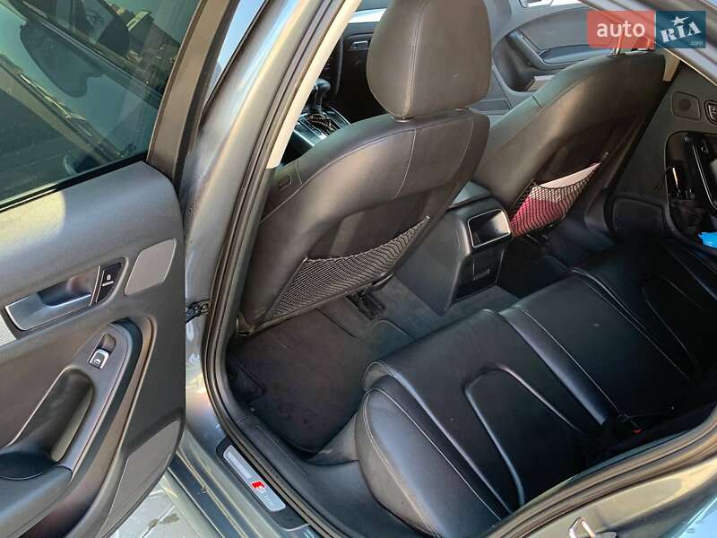 Седан Audi A4 2014 в Вінниці