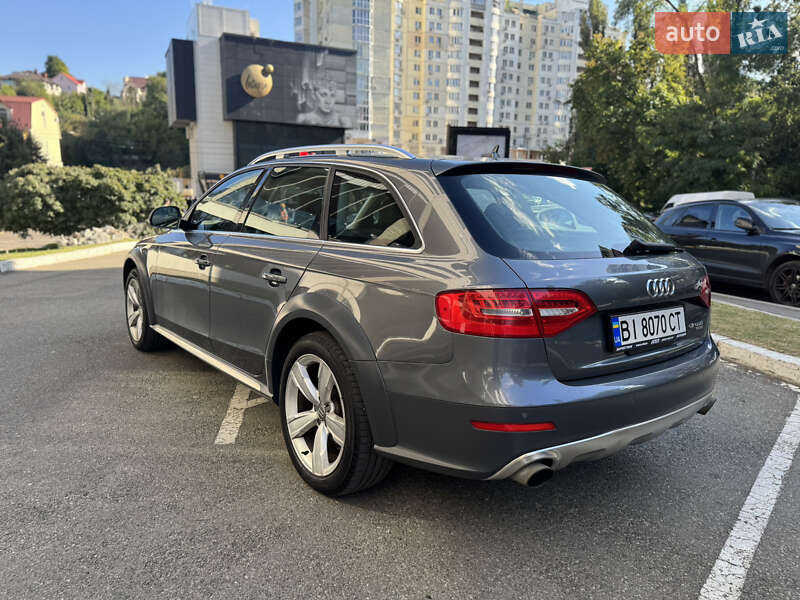 Универсал Audi A4 2013 в Киеве
