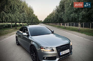 Седан Audi A4 2011 в 