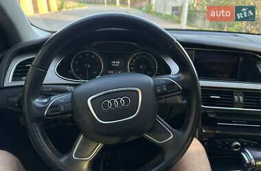 Седан Audi A4 2013 в 
