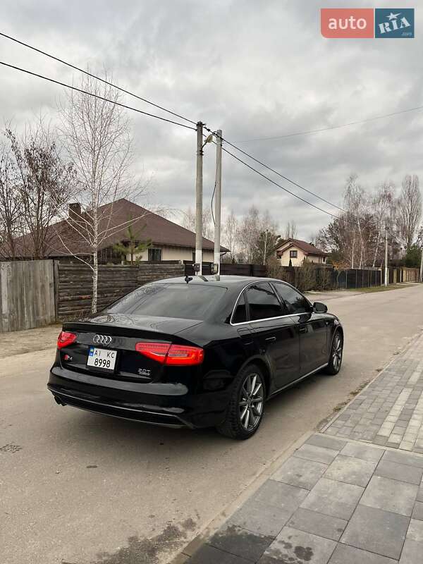 Audi A4 2015