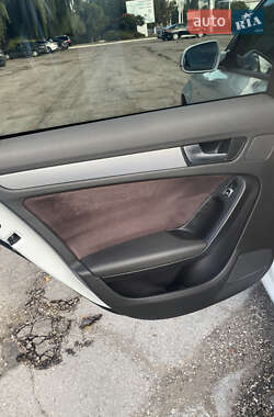 Седан Audi A4 2012 в 
