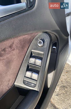 Седан Audi A4 2012 в 