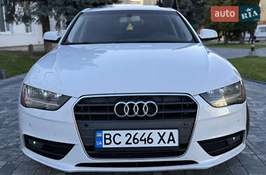 Седан Audi A4 2014 в 