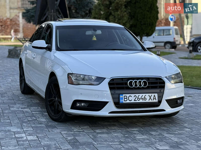 Седан Audi A4 2014 в 