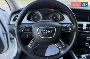 Седан Audi A4 2014 в 
