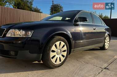 Седан Audi A4 2002 в 