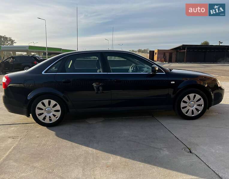 Седан Audi A4 2002 в Львове