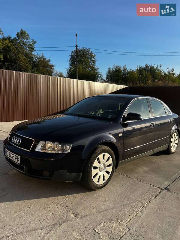 Седан Audi A4 2002 в Львове