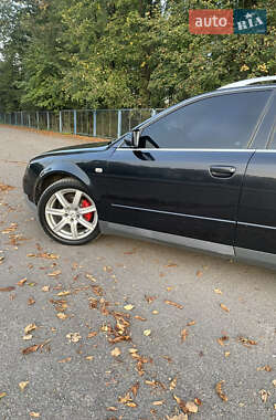 Универсал Audi A4 2004 в 
