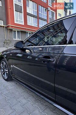 Седан Audi A4 2015 в 