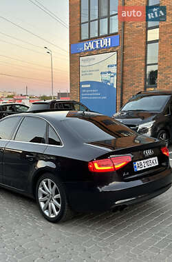 Седан Audi A4 2012 в 