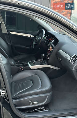 Седан Audi A4 2012 в 