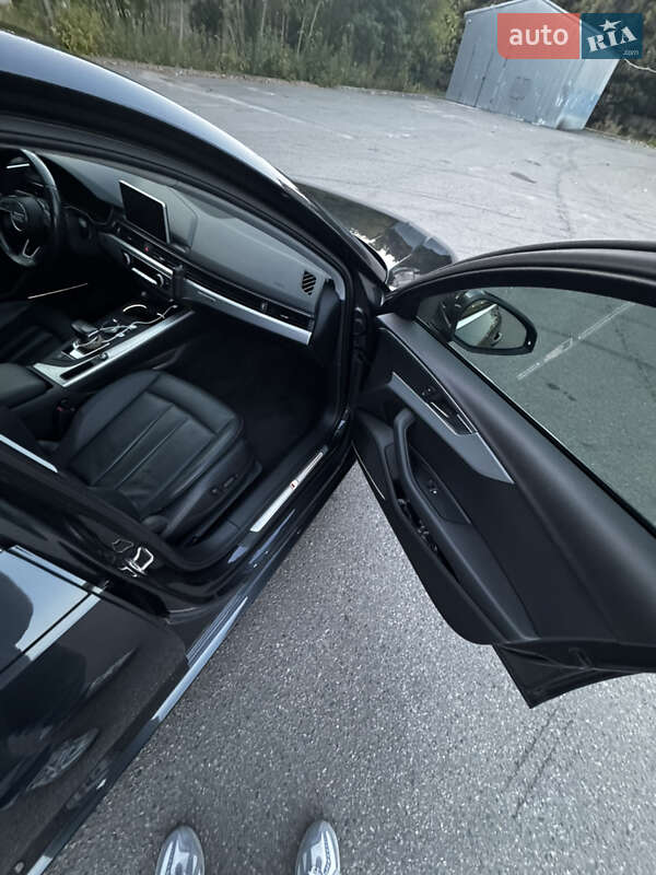 Седан Audi A4 2016 в Харкові