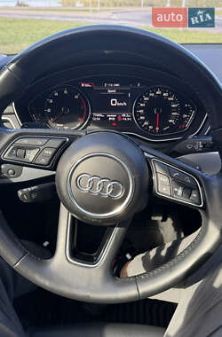 Седан Audi A4 2018 в 