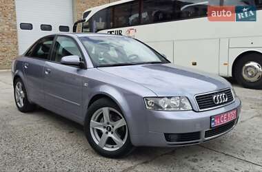 Седан Audi A4 2004 в 