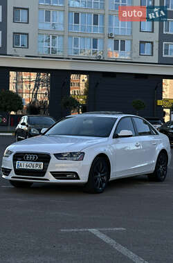 Седан Audi A4 2012 в 