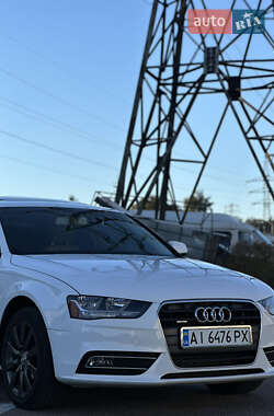 Седан Audi A4 2012 в 