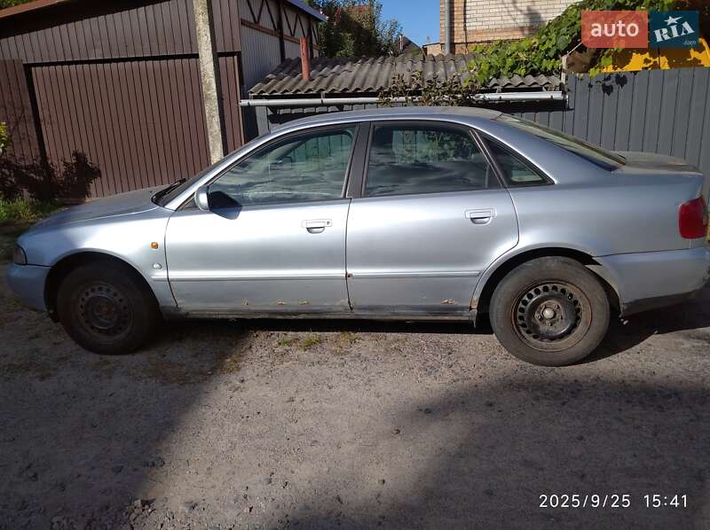 Седан Audi A4 1997 в Боярке