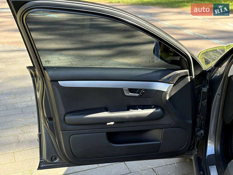 Седан Audi A4 2005 в Житомире