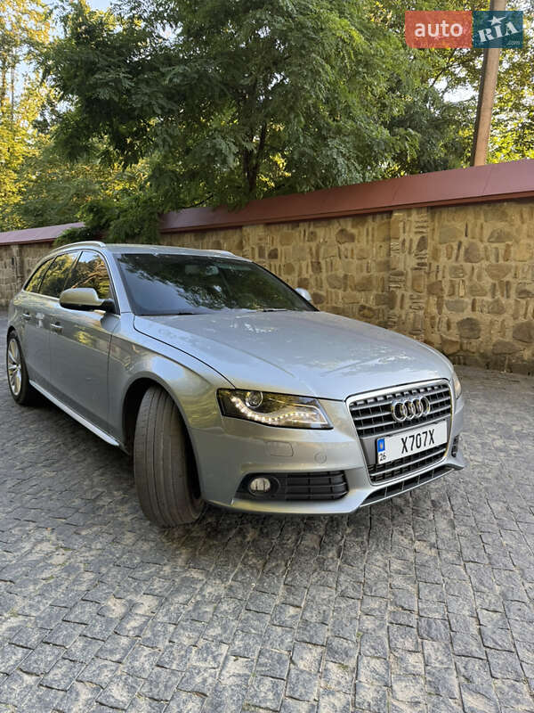Універсал Audi A4 2010 в Чернівцях