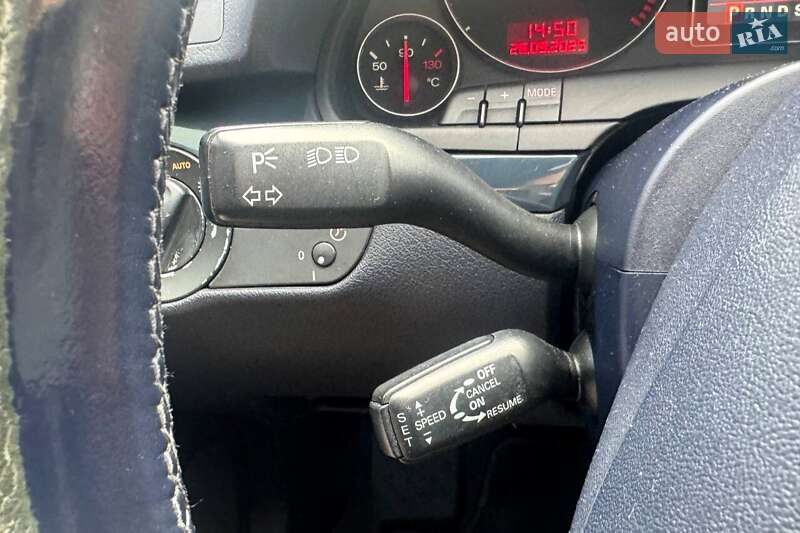 Седан Audi A4 2004 в Киеве