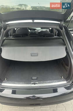 Универсал Audi A4 2013 в 