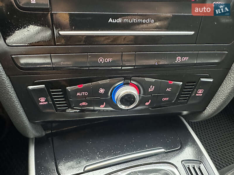 Универсал Audi A4 2013 в Хотине