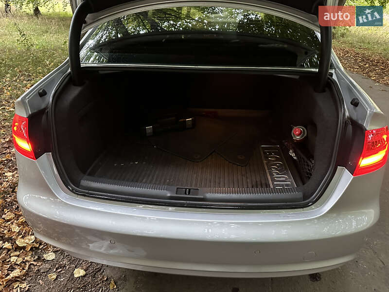 Седан Audi A4 2012 в Козове фото 13 Седан Audi A4 2012 в Козове