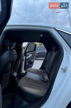 Седан Audi A4 2019 в 