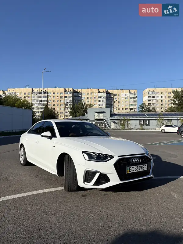 Audi A4 2024