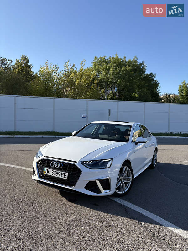 Седан Audi A4 2024 в Львове