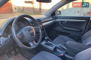 Седан Audi A4 2002 в 