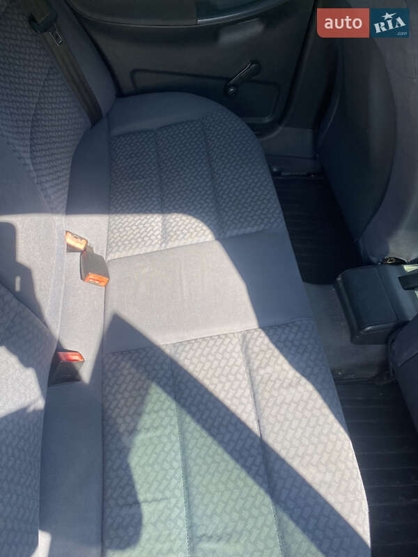 Седан Audi A4 1997 в Кривому Розі