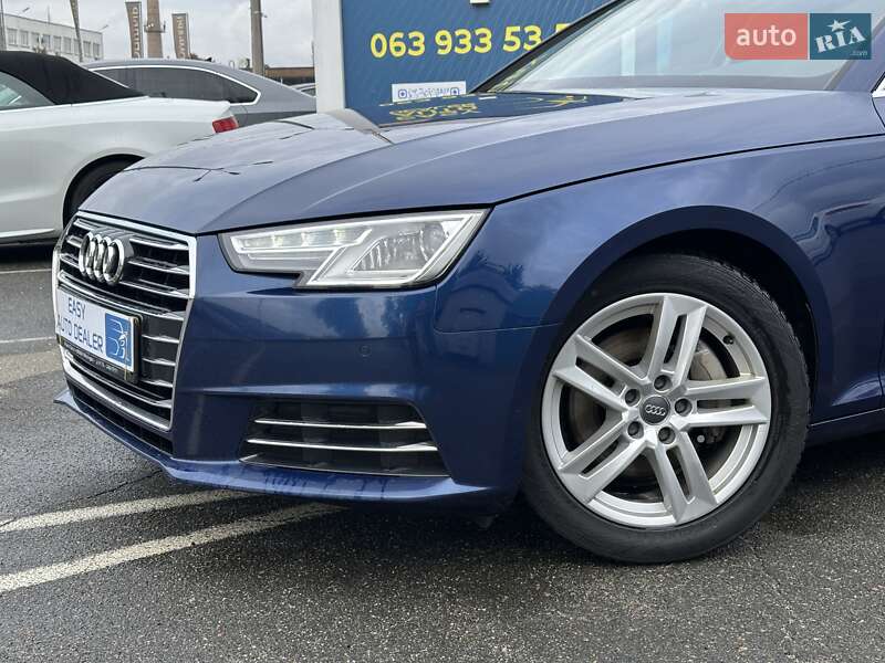 Универсал Audi A4 2016 в Киеве фото 11 Универсал Audi A4 2016 в Киеве