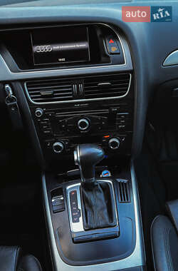 Седан Audi A4 2014 в 