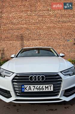 Седан Audi A4 2018 в Києві