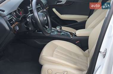 Седан Audi A4 2016 в 